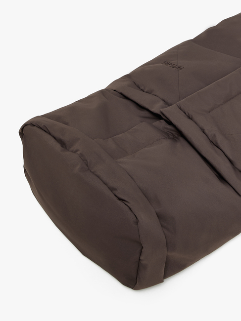Nordlys Signe Verlängerbarer Daunen-Fußsack, Kastanie NLYS-Signe-Kastanj-1882_3e.jpg